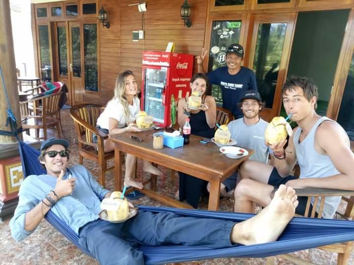 Arrys Watukarung Surfcamp Ξενοδοχείο Kalak Εξωτερικό φωτογραφία