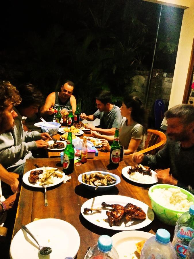 Arrys Watukarung Surfcamp Ξενοδοχείο Kalak Εξωτερικό φωτογραφία