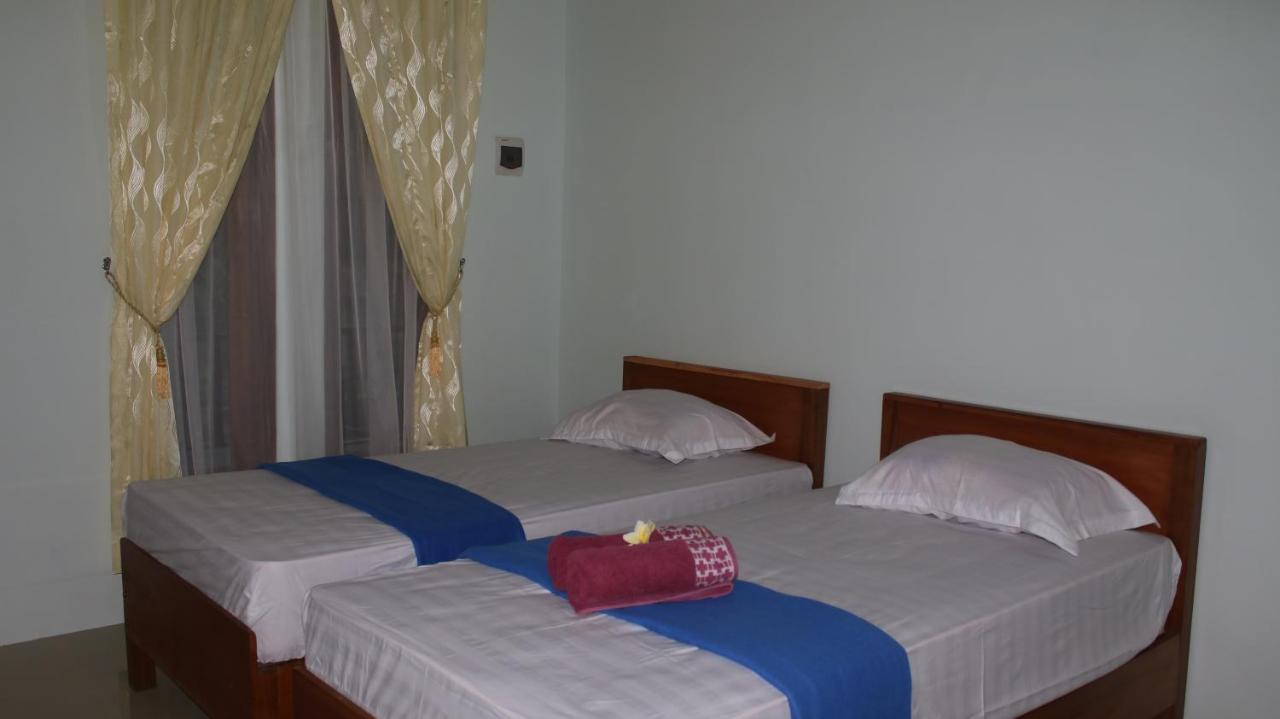 Arrys Watukarung Surfcamp Ξενοδοχείο Kalak Εξωτερικό φωτογραφία